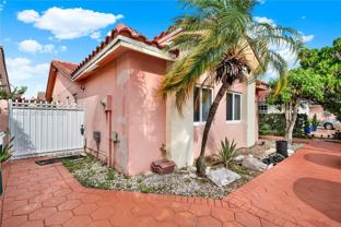 14643 Sw 51st St #REAR - Photo 1 of 1