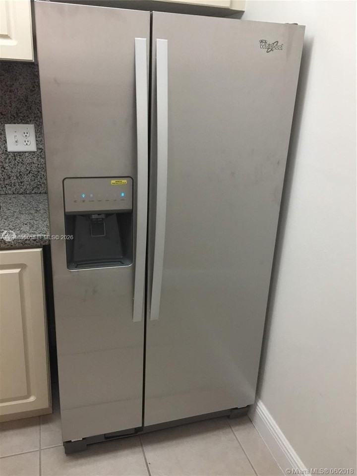 9403 Sw 76th St #Y28 - Photo 5 of 20