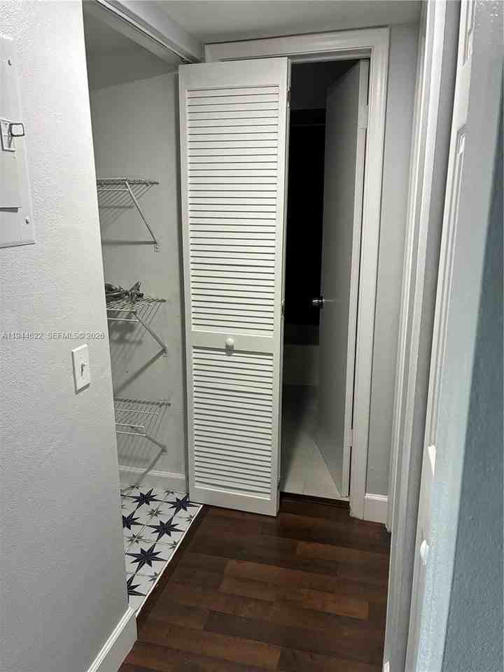 2481 Sw 82nd Ave #203 - Photo 7 of 11