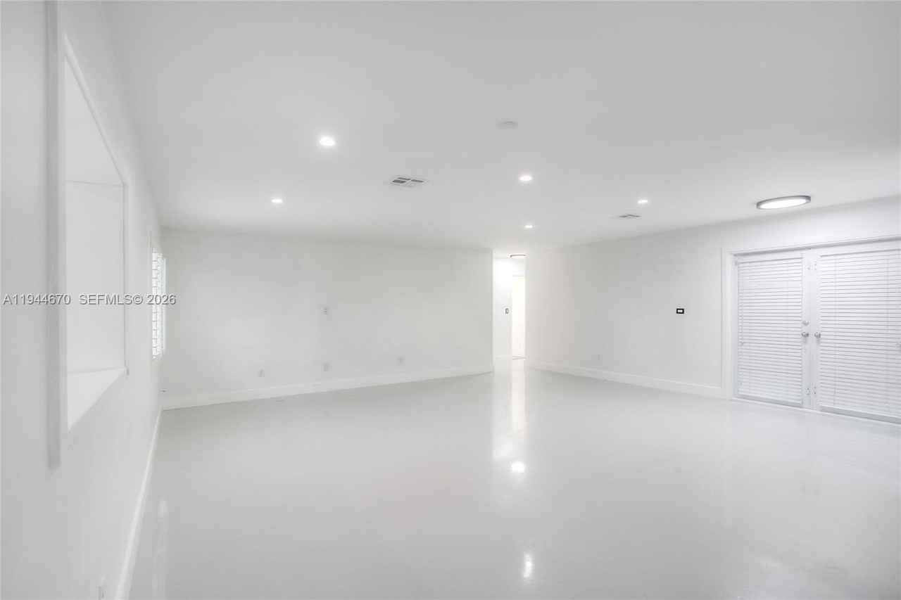 9825 Sw 196th St - Photo 3 of 14