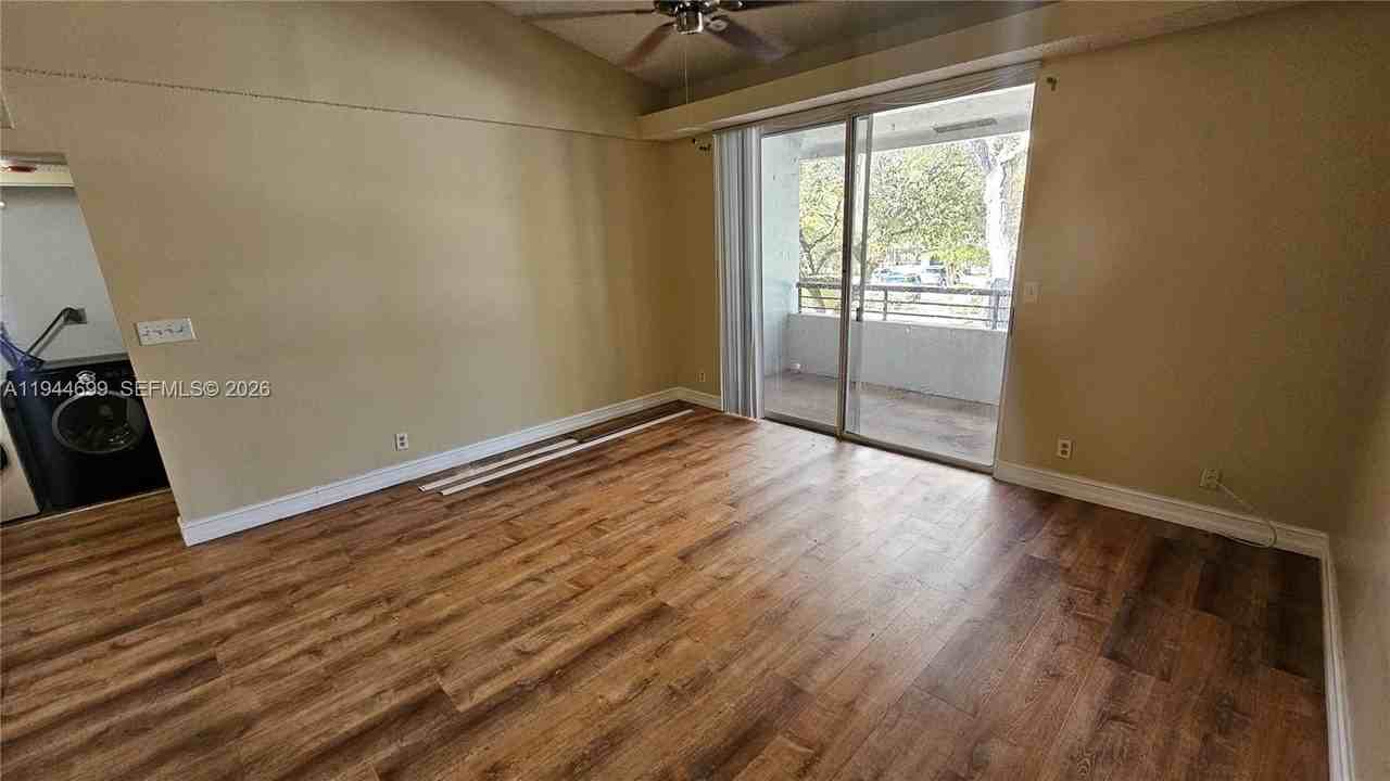 801 Lyons Rd #19203 - Photo 5 of 28