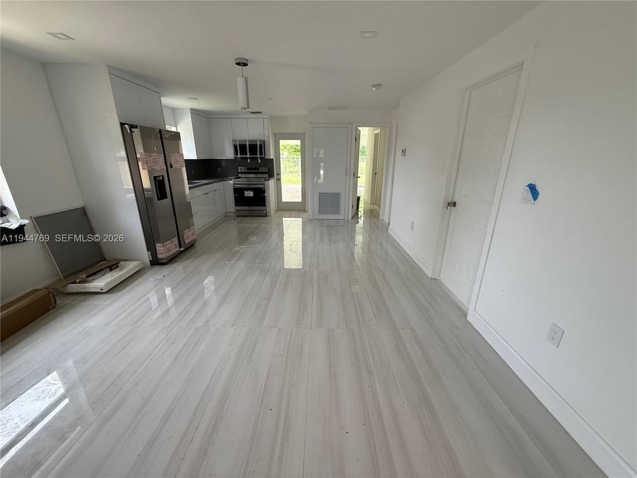 18333 Sw 296th St #18333 - Photo 5 of 25