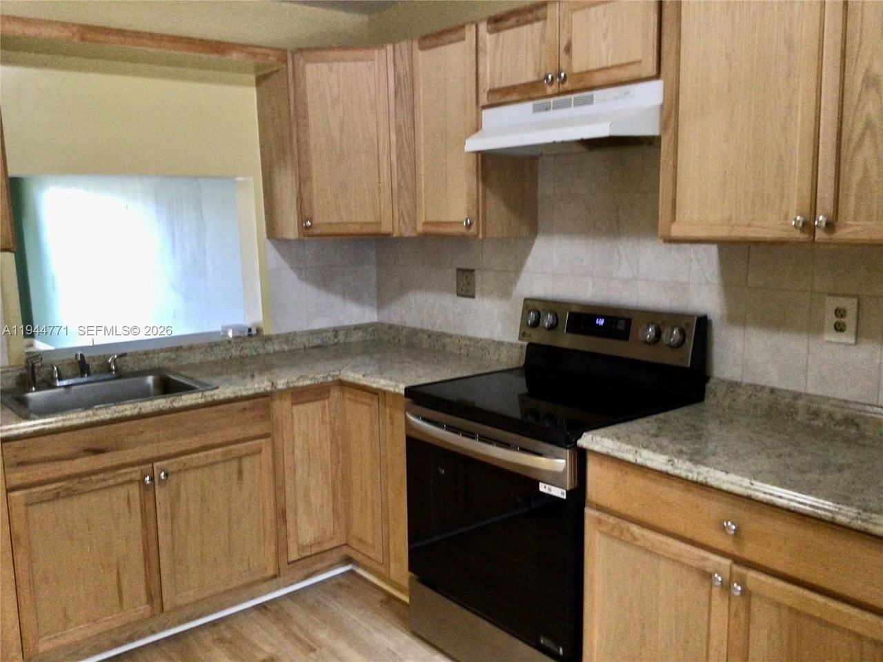 4722 Nw 82nd Ave #1704 - Photo 2 of 26