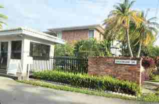 6804 Brookline Dr #6804 - Photo 1 of 1