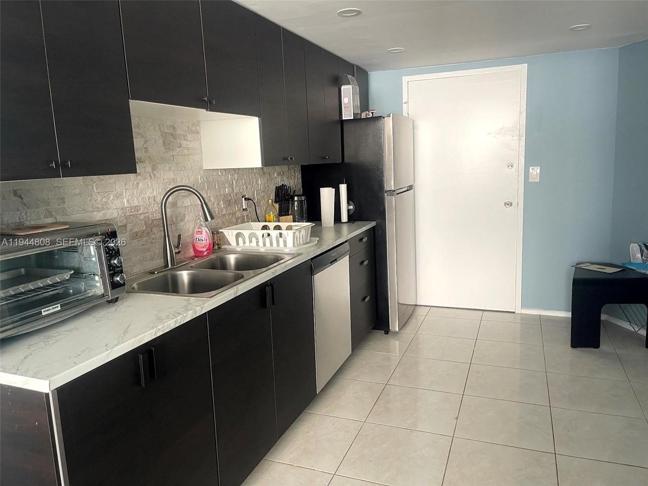 1351 Ne Miami Gardens Dr #402E - Photo 2 of 17