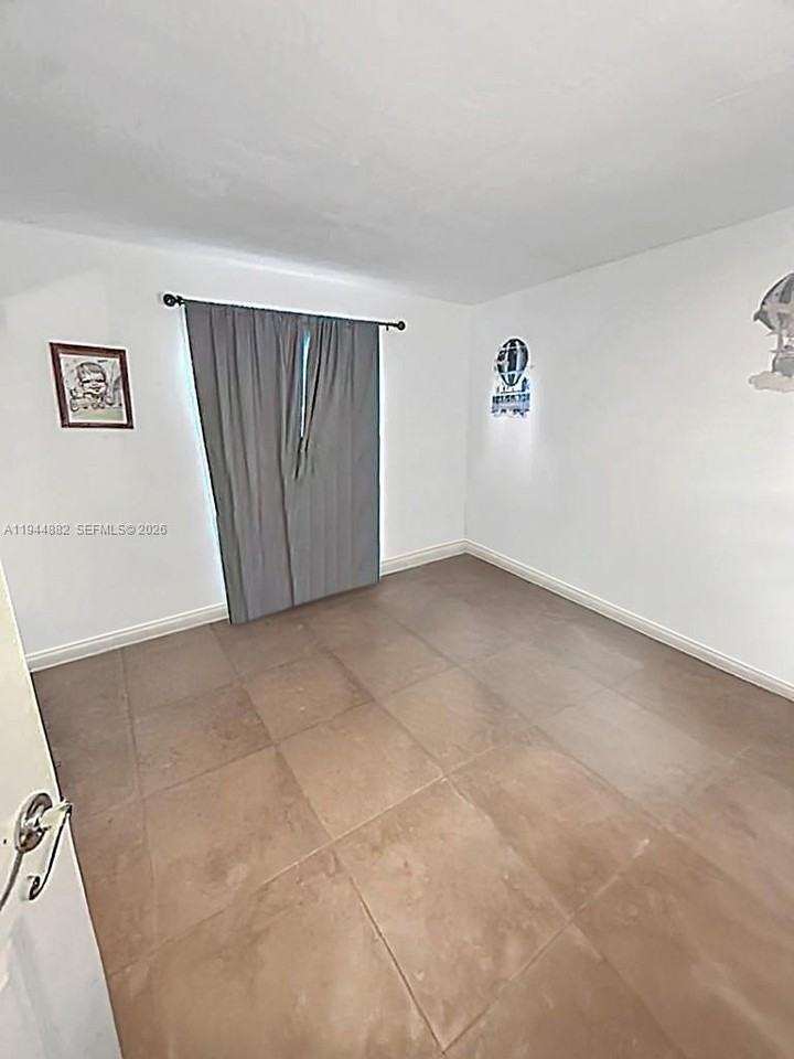 8361 Nw 24th Ct - Photo 6 of 8