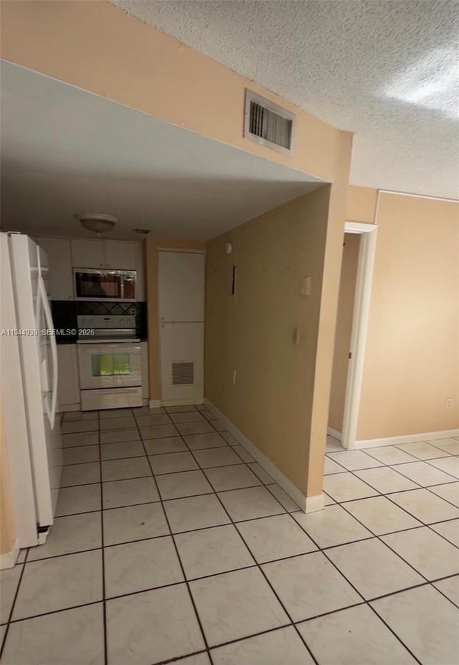 5344 W 23rd Ave #8-1 - Photo 6 of 11