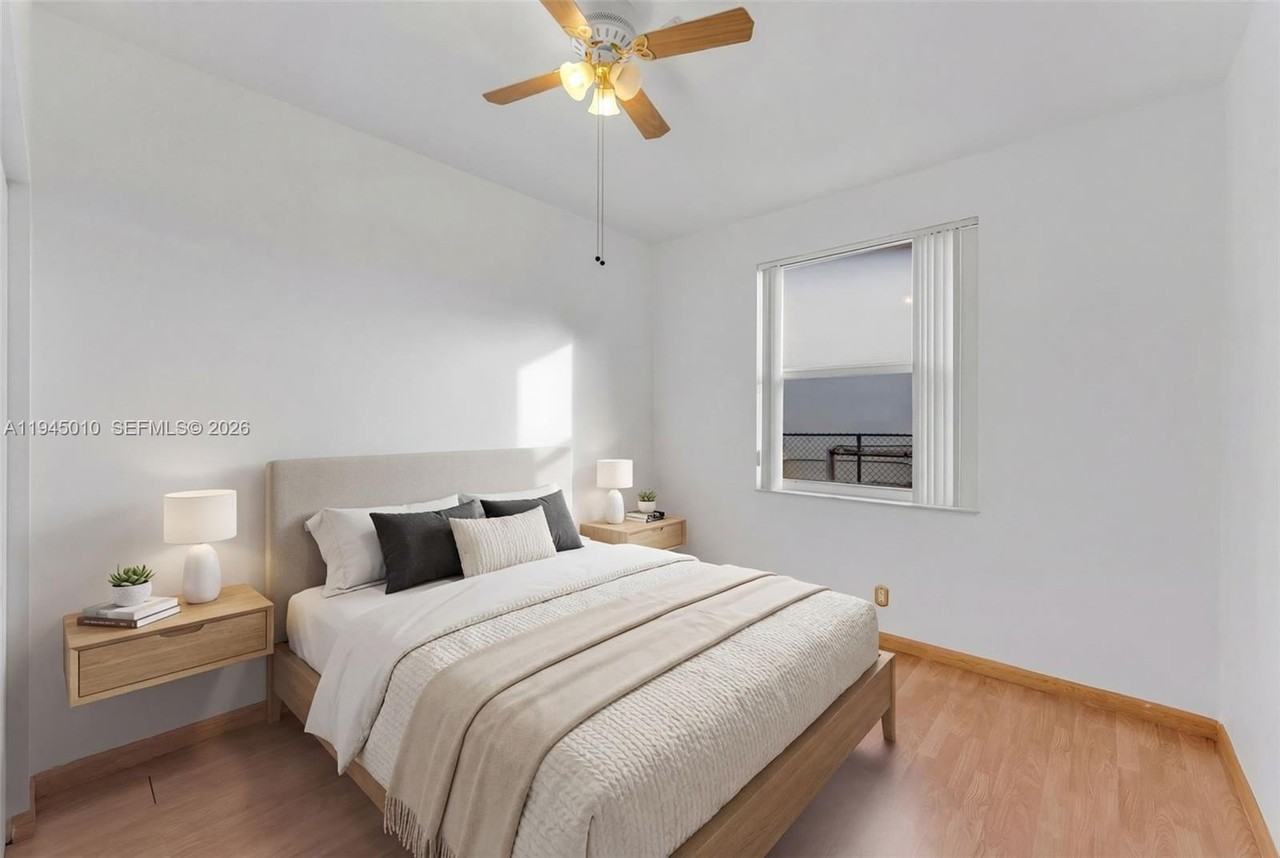 13296 Sw 54th Ct - Photo 4 of 34