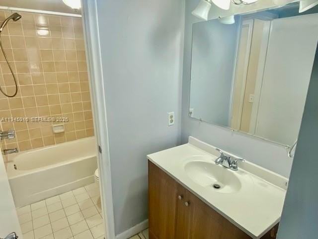 666 Nw 114th Ave #202 - Photo 5 of 7