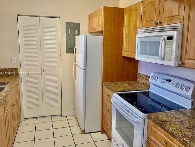 666 Nw 114th Ave #202 - Photo 6 of 7