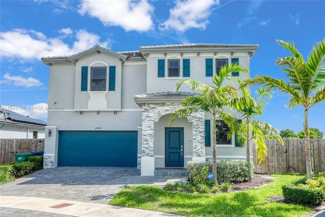 28425 Sw 133rd Ct #28425 - Photo 3 of 24