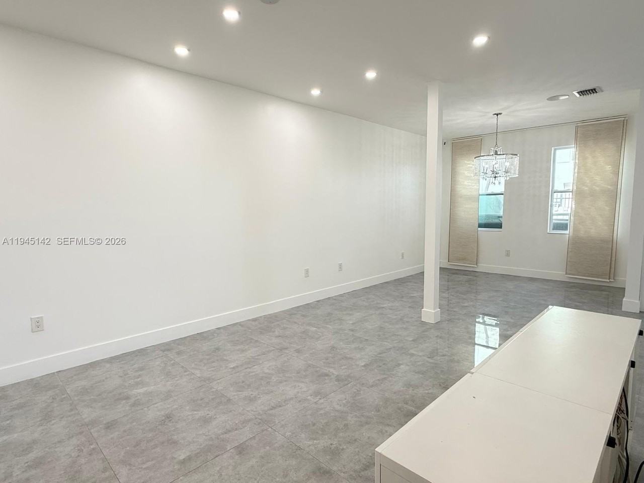 11271 Nw 84th St #11271 - Photo 4 of 26