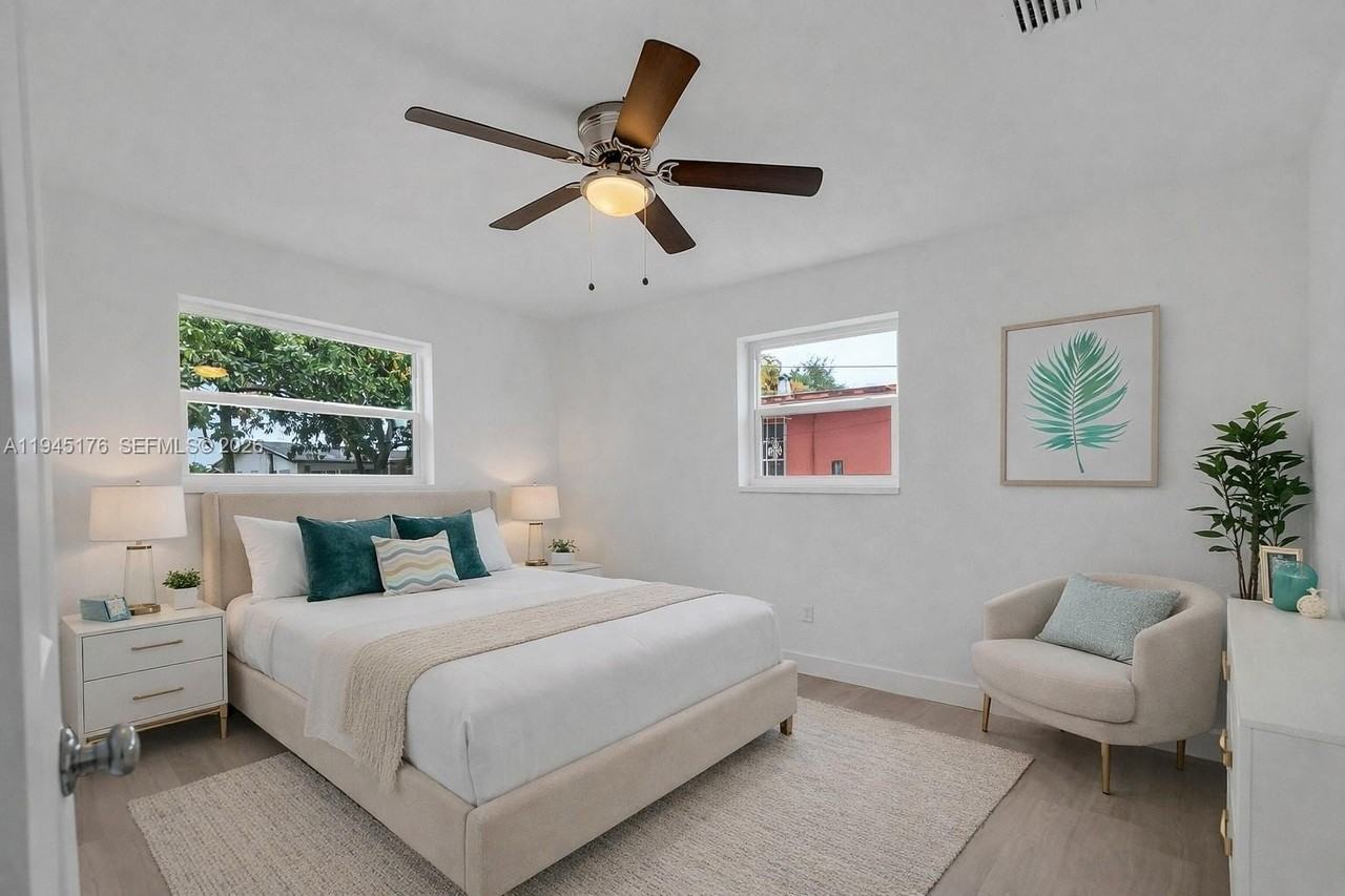 18505 Nw 23rd Ct - Photo 4 of 17