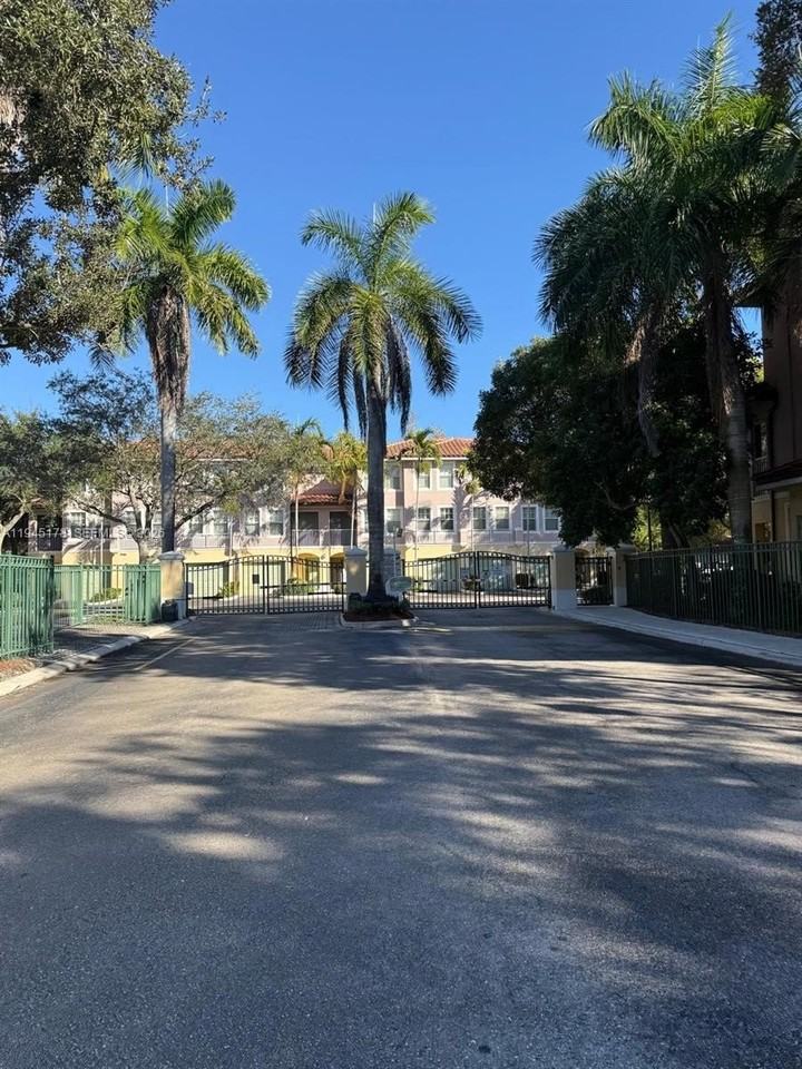 6598 W Sample Rd #6598 - Photo 5 of 32