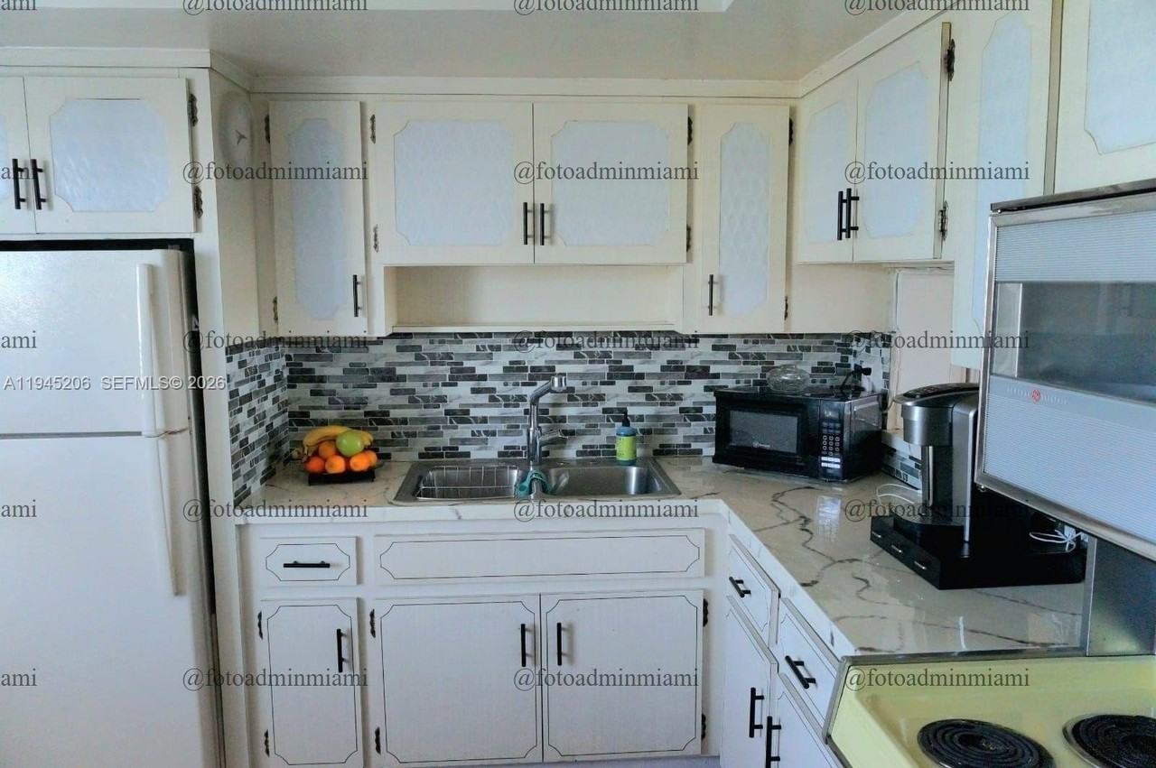 1481 Ne Miami Gardens Dr #361 - Photo 6 of 17