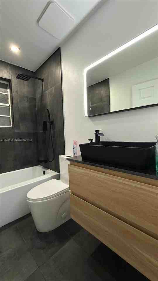 1001 Sw 98th Ave #00 - Photo 4 of 22