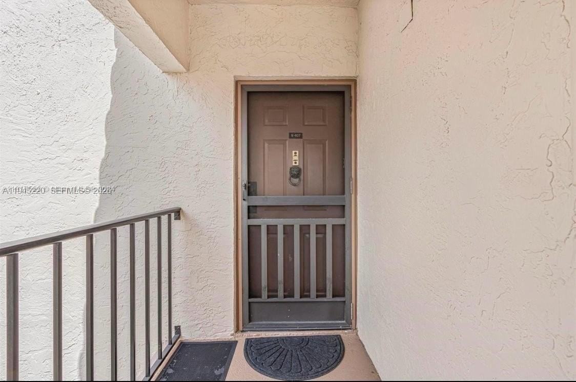 7507 La Paz Blvd #407 - Photo 3 of 34