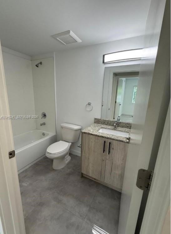 14752 Ne 6th Ave #107 - Photo 4 of 9