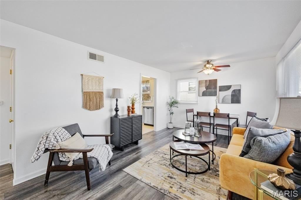 417 Chamberlin Dr - Photo 5 of 46