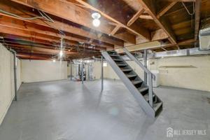 featured image of 157 Cooper Ave