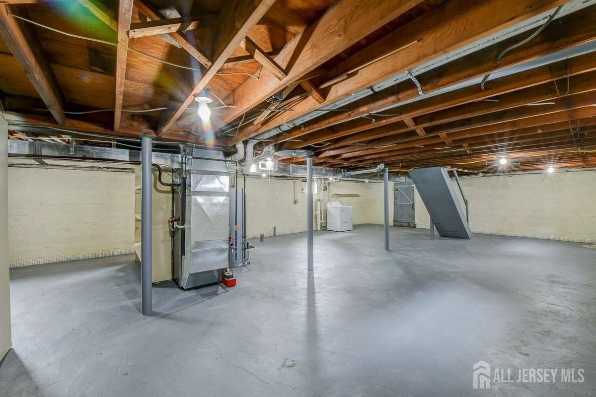 157 Cooper Ave - Photo 2 of 6