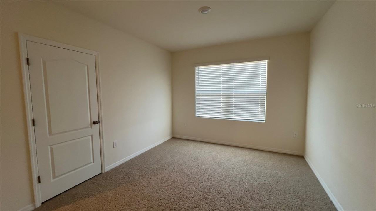 3221 Belize Pl - Photo 4 of 12