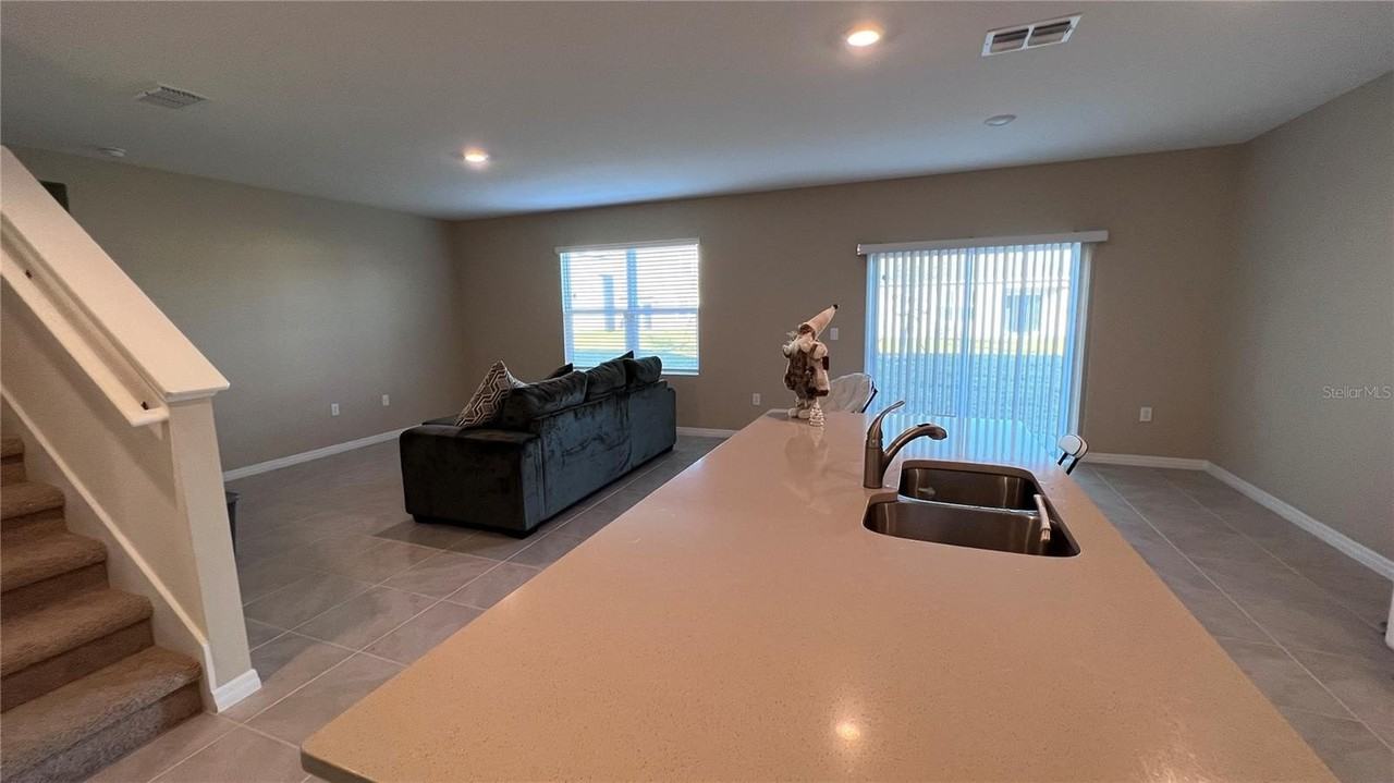 3221 Belize Pl - Photo 5 of 12