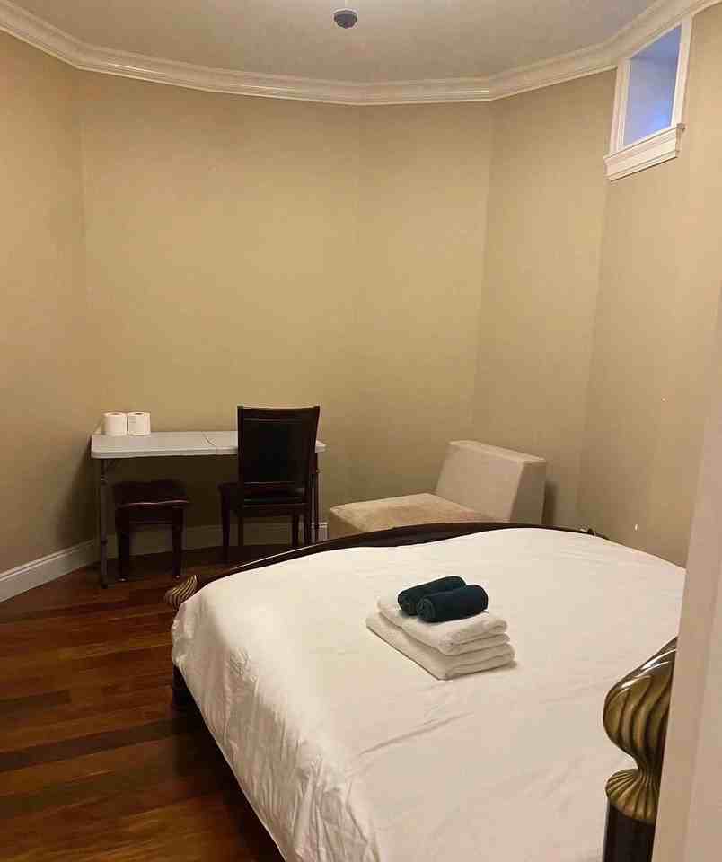 1109 40th Ave W #1 - Photo 2 of 4