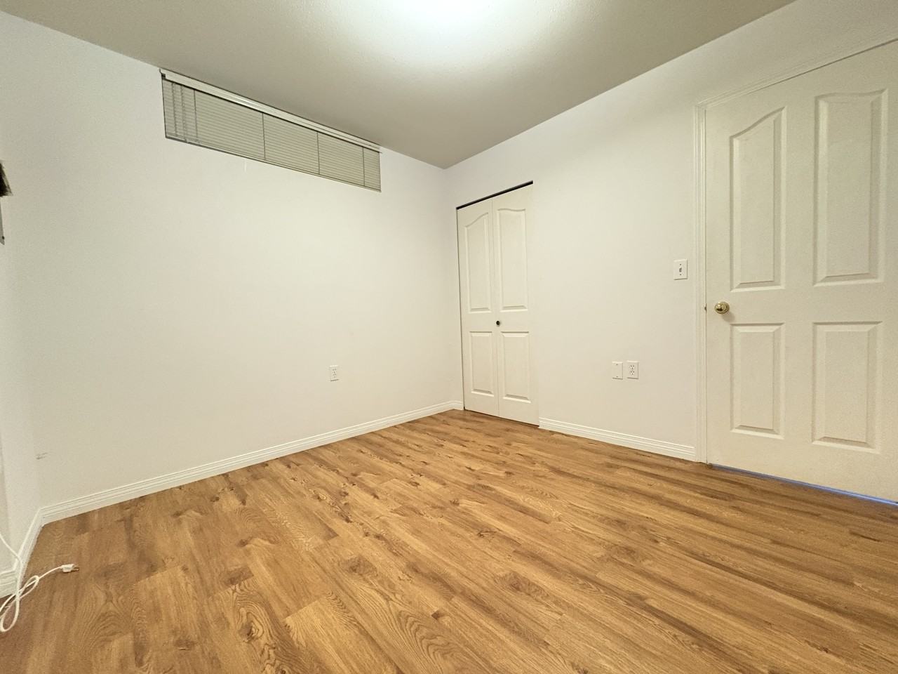 2482 Triumph St #1 - Photo 5 of 6