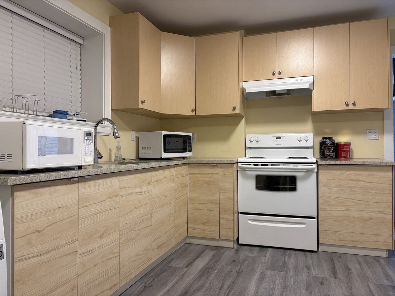 2126 London St #1 - Photo 7 of 12