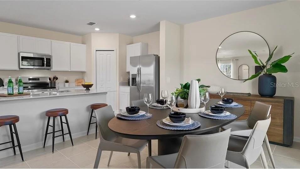 Jessie St - Photo 4 of 16