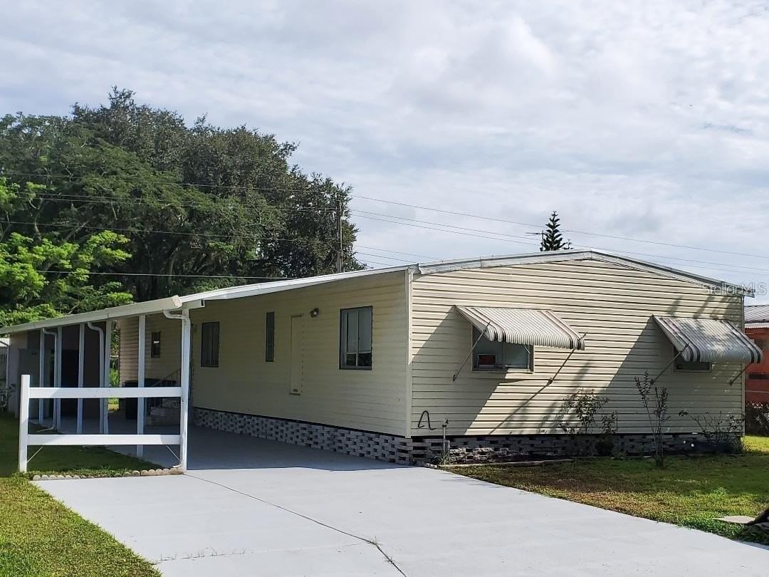 3532 Lazy Lake Dr N - Photo 2 of 22