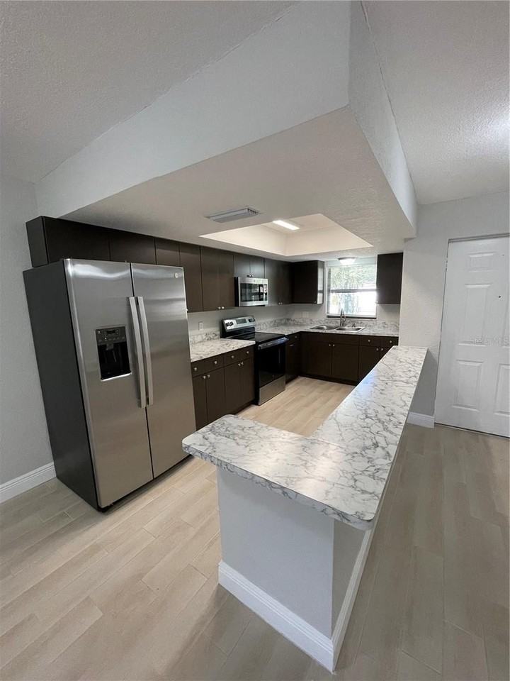 3178 Shingle Creek Ct #A - Photo 6 of 17