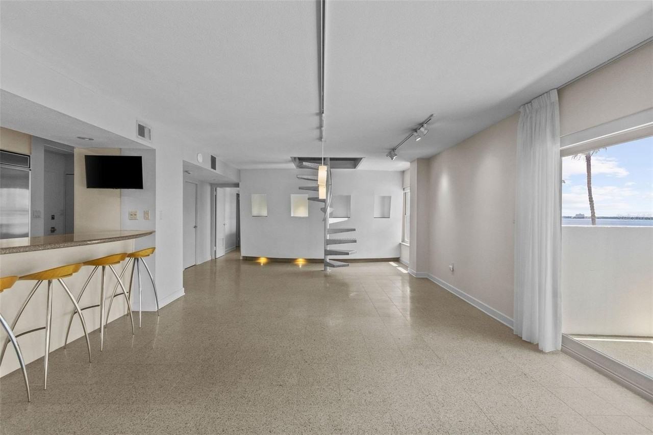 2401 Bayshore Blvd #410-510 - Photo 6 of 21