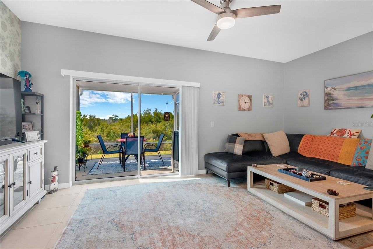 11779 Glenside Ter - Photo 4 of 28