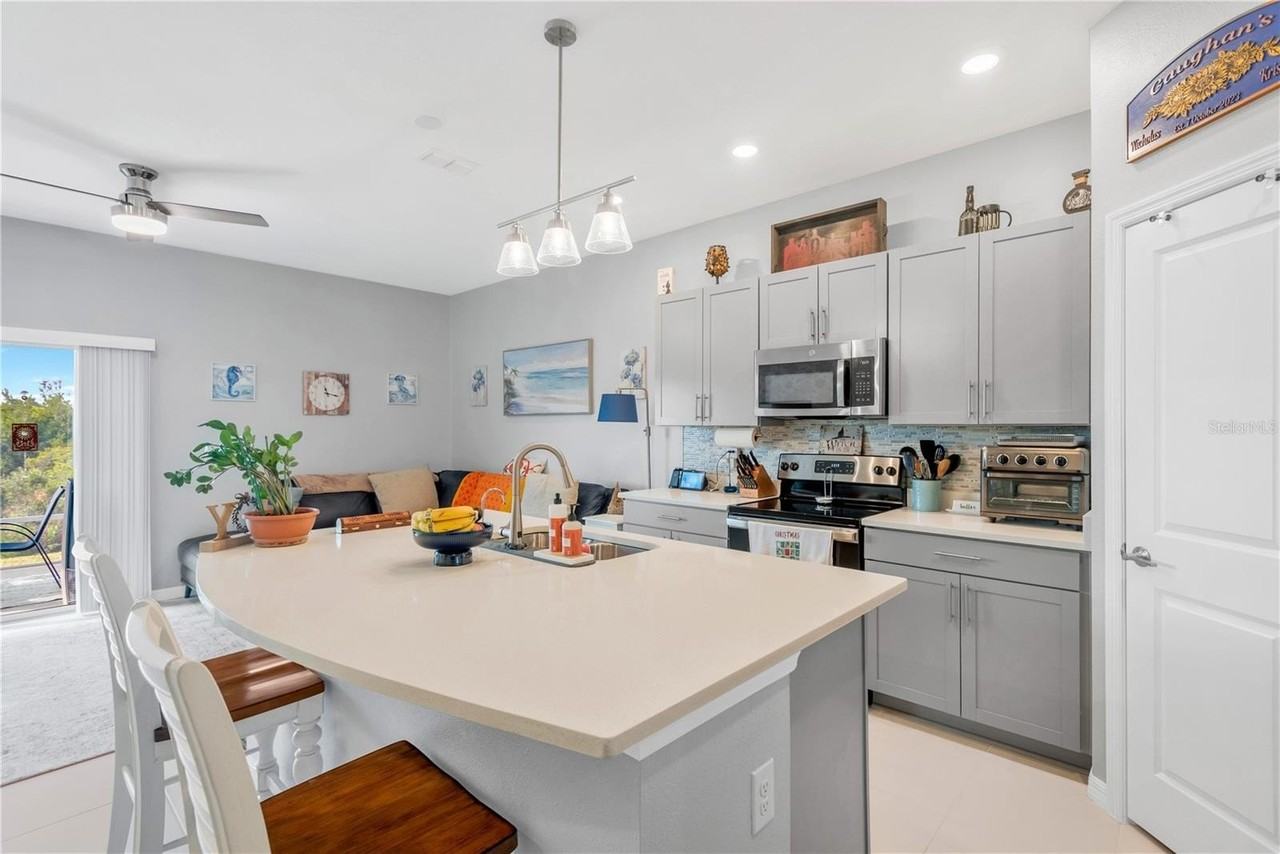 11779 Glenside Ter - Photo 7 of 28