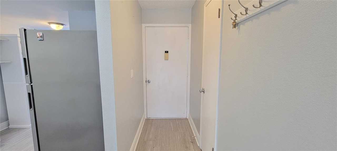 3342 Teeside Dr - Photo 4 of 45