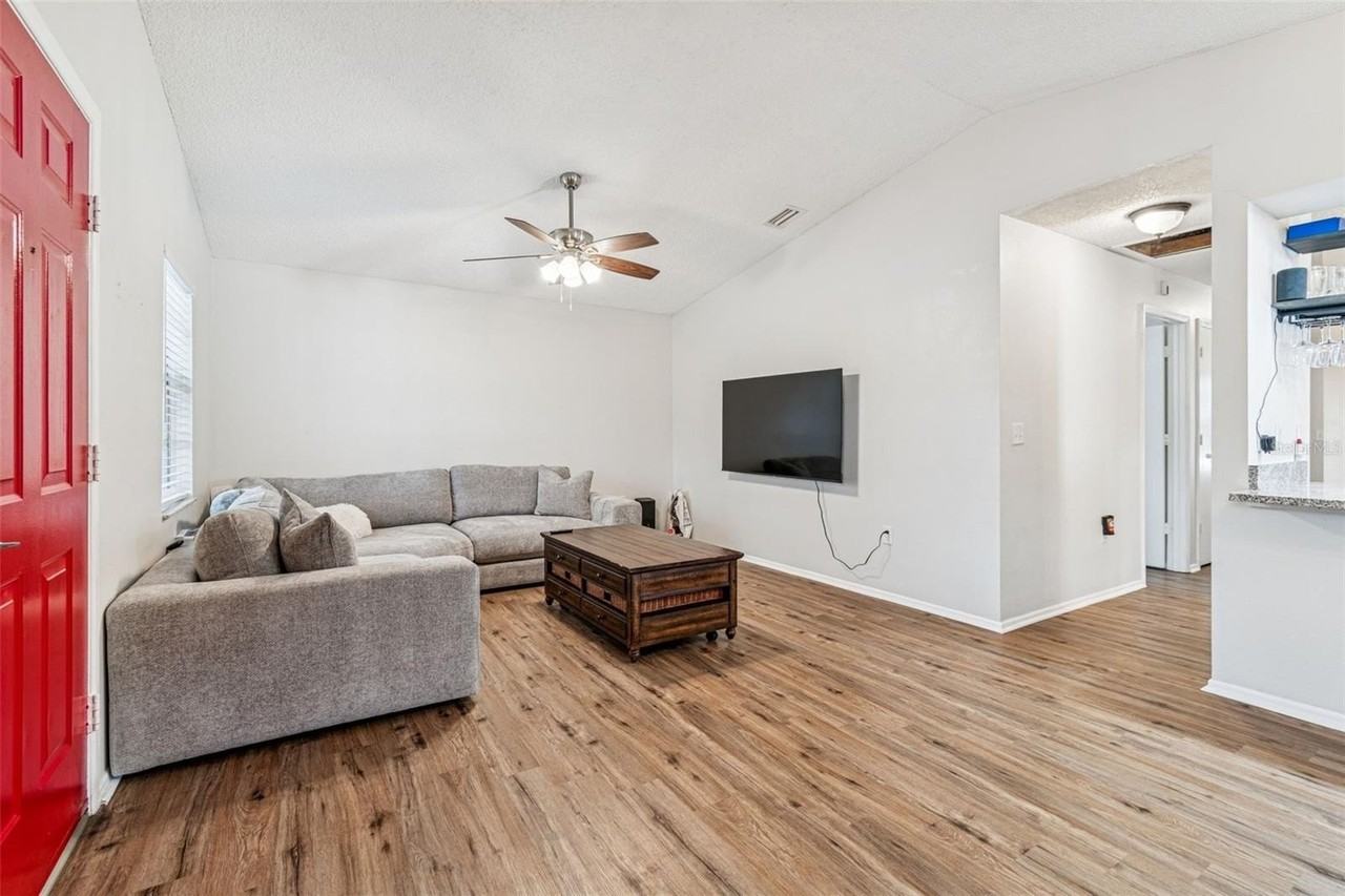 2101 W Cherry St - Photo 5 of 25