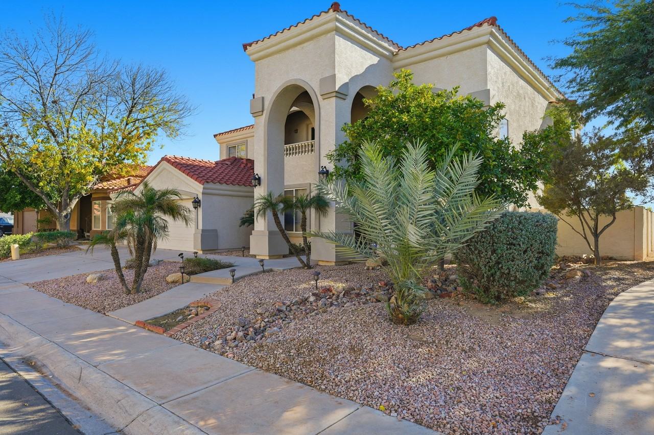 1425 W Commerce Ave #1 - Photo 3 of 50