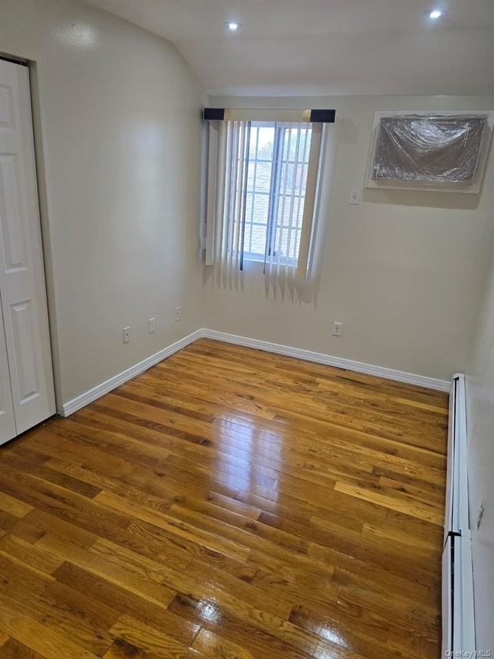 1496 E 95th St - Photo 5 of 16