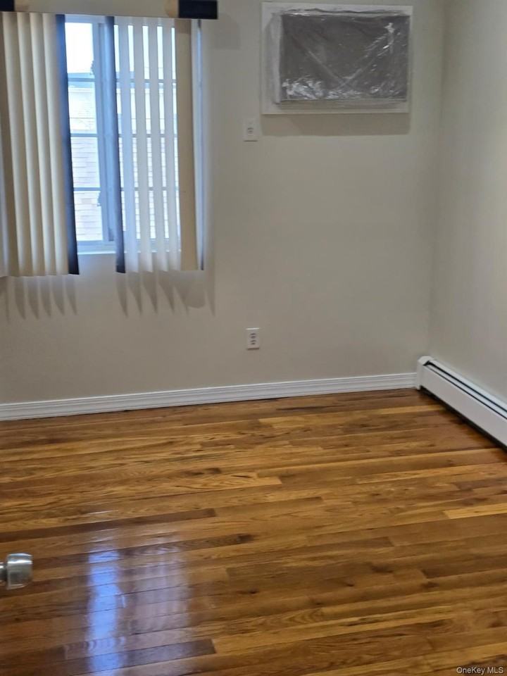 1496 E 95th St - Photo 7 of 16