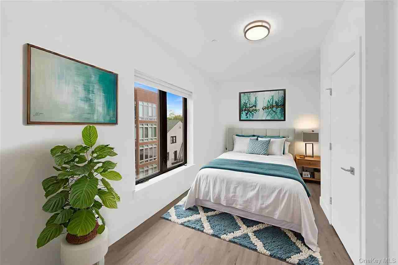 625 N Macquesten Pkwy Apt 2b #2B - Photo 4 of 29