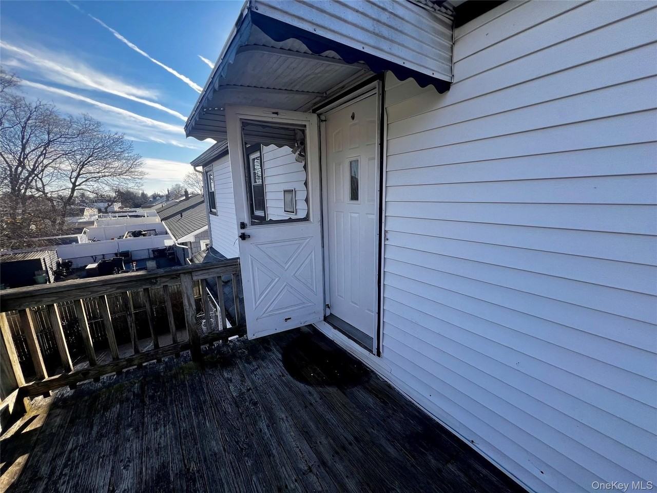 463 Duryea Ave - Photo 2 of 10