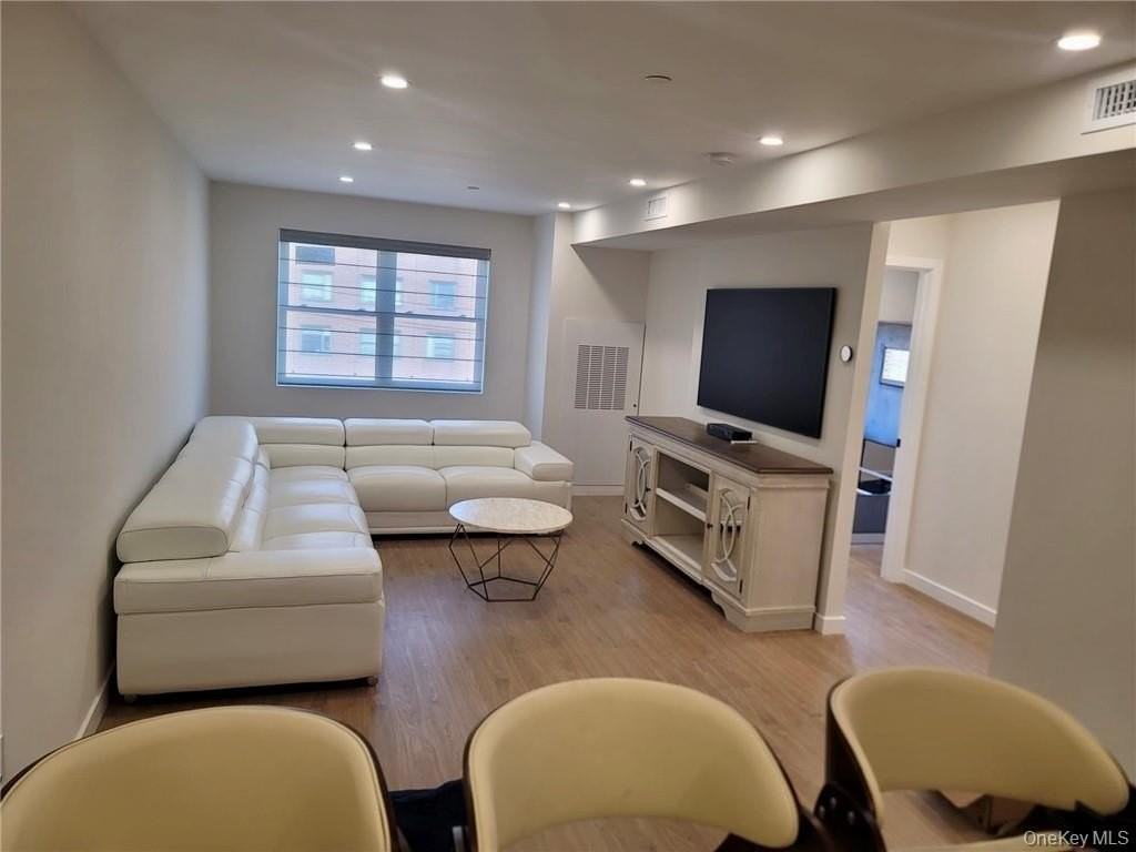 348 Main St Unit 3c #3C - Photo 5 of 14