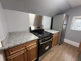 featured image of 84 Division St Unit 3 #3