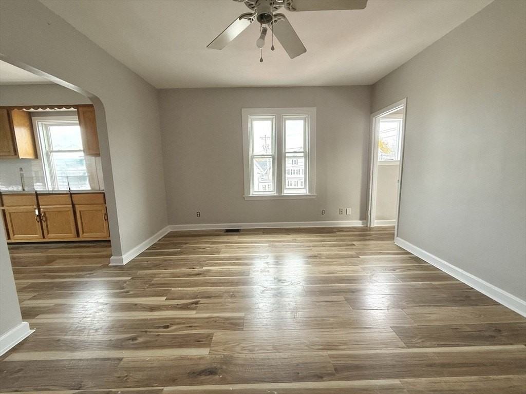 13 Brooks Ave Unit 2a #2A - Photo 4 of 15