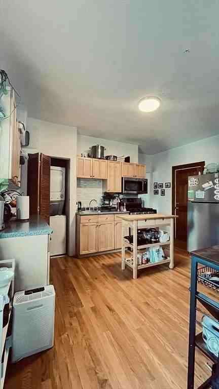 3 Nira Ave Apt 2 #2 - Photo 4 of 9