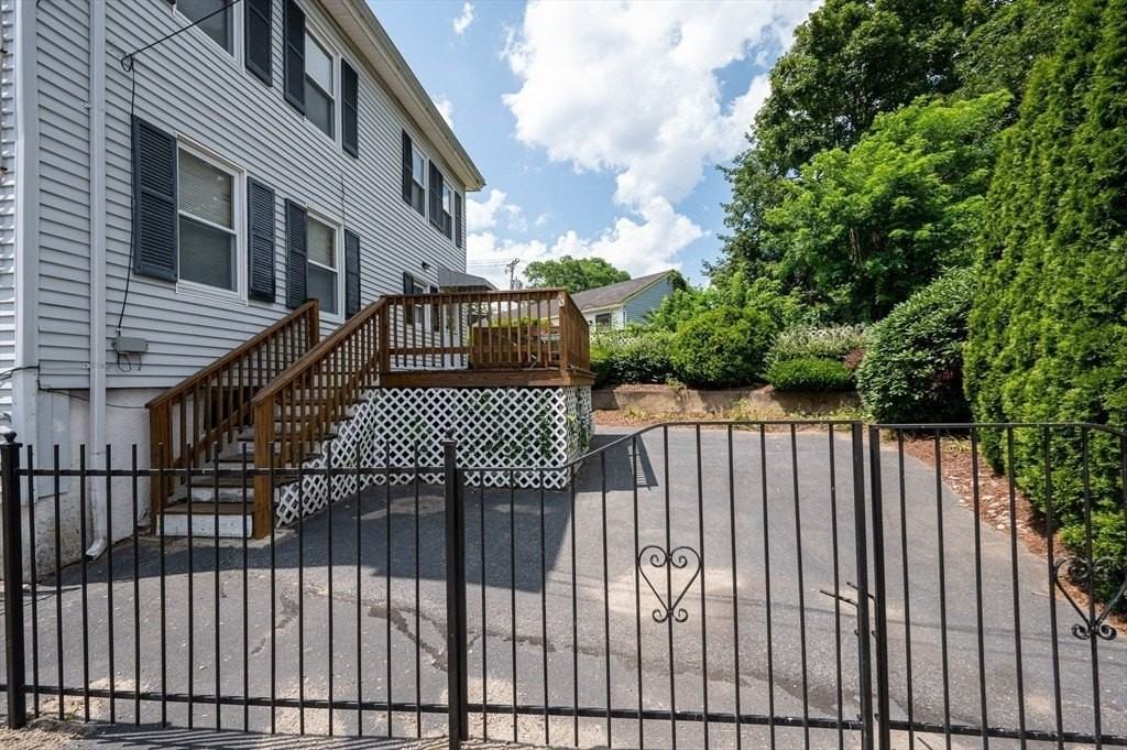 17 Cedar Ct - Photo 2 of 21