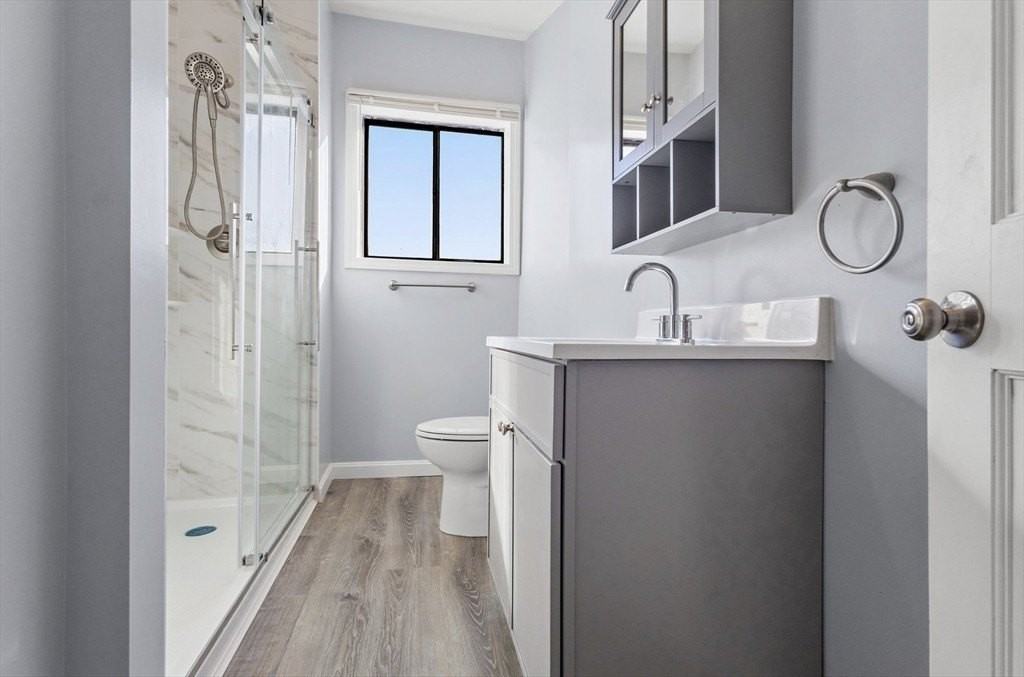 403 Ferry St Unit 2 #2 - Photo 7 of 17