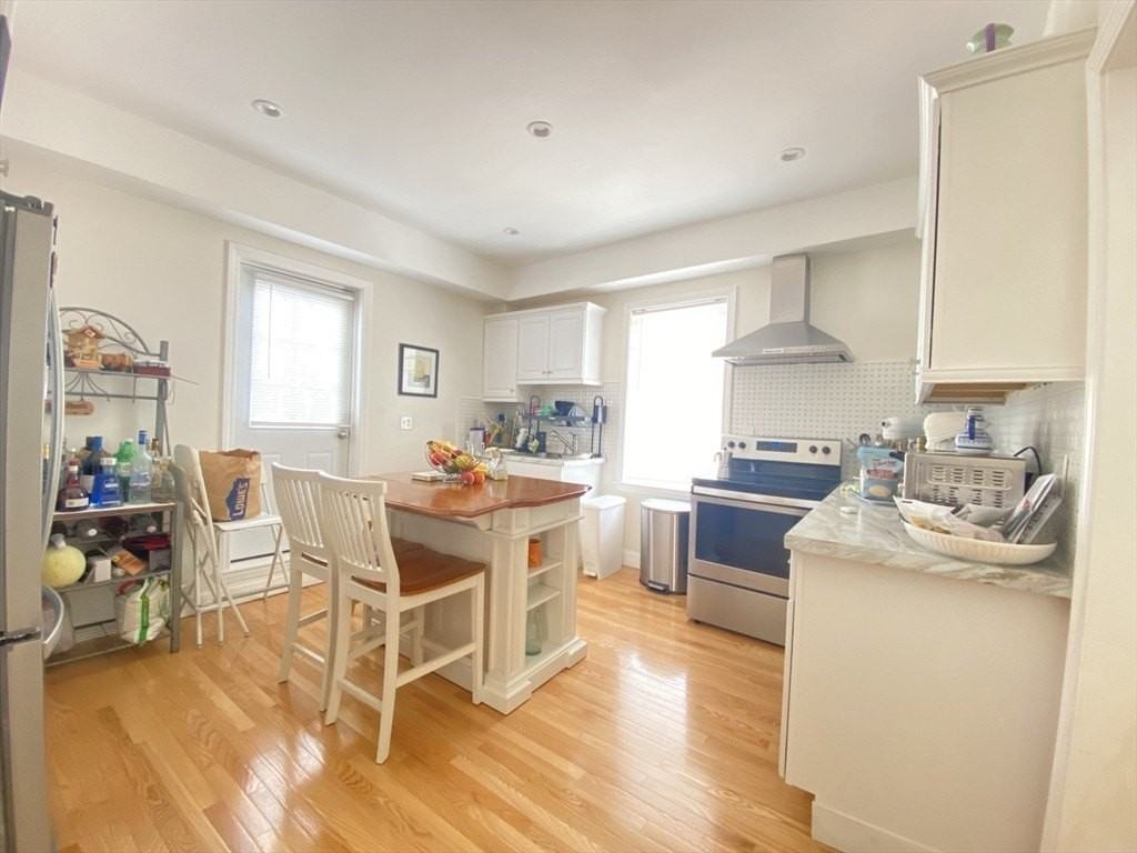 1 Milton St Unit 2 #2 - Photo 3 of 12